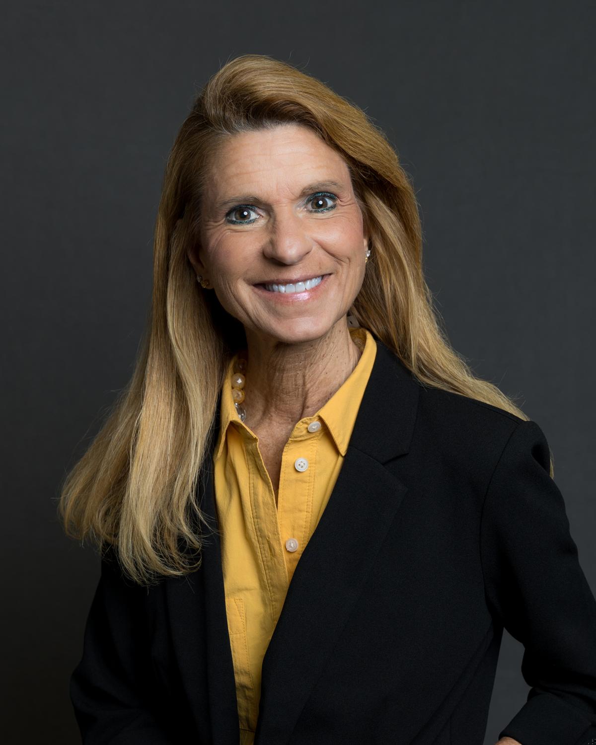 Headshot of Teresa Wagner