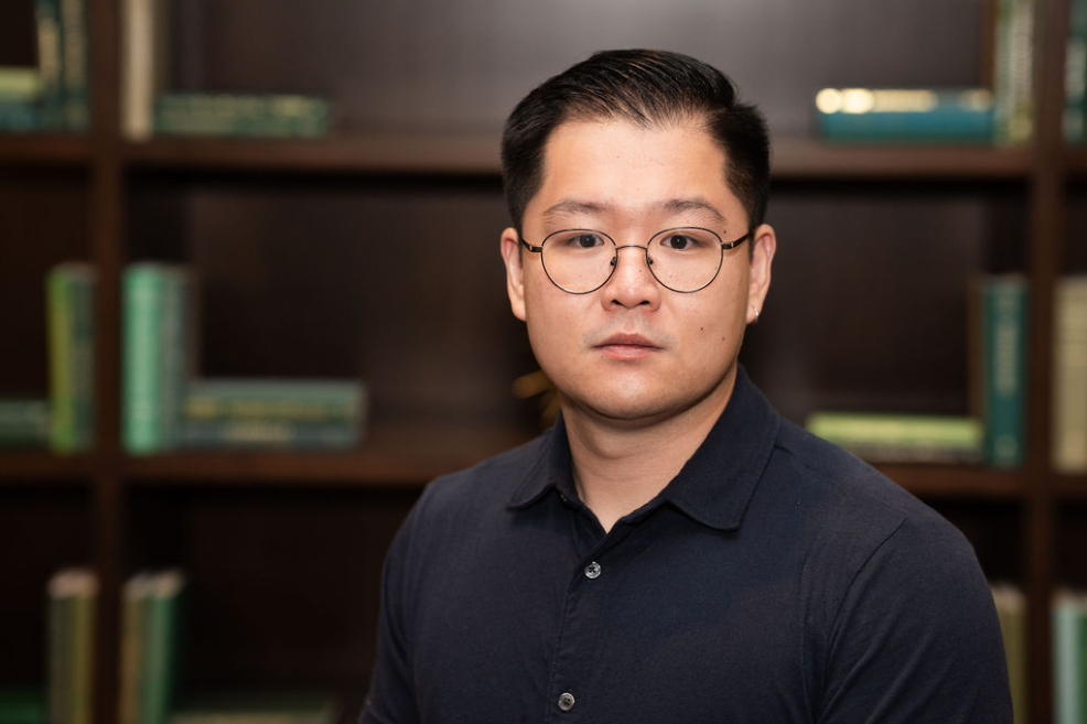 headshot of Kaiqi Zhou